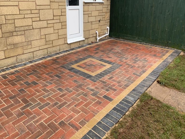 Block Paving Patio in Woodford Halse, Daventry