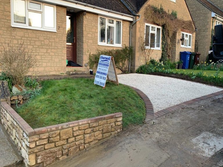 Gravel Driveway with a Retaining Wall in Barford Saint Michael
