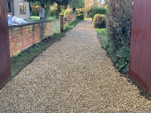 New Gravel Driveway in Middleton Cheney